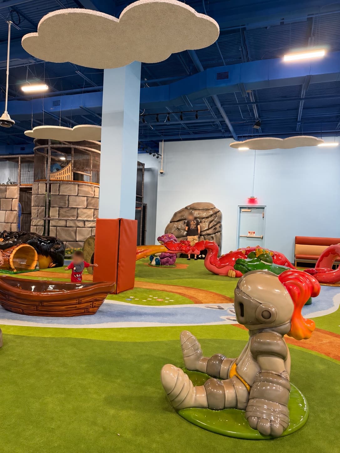 Tectum® hanging clouds over a castle tower and soft-play knight